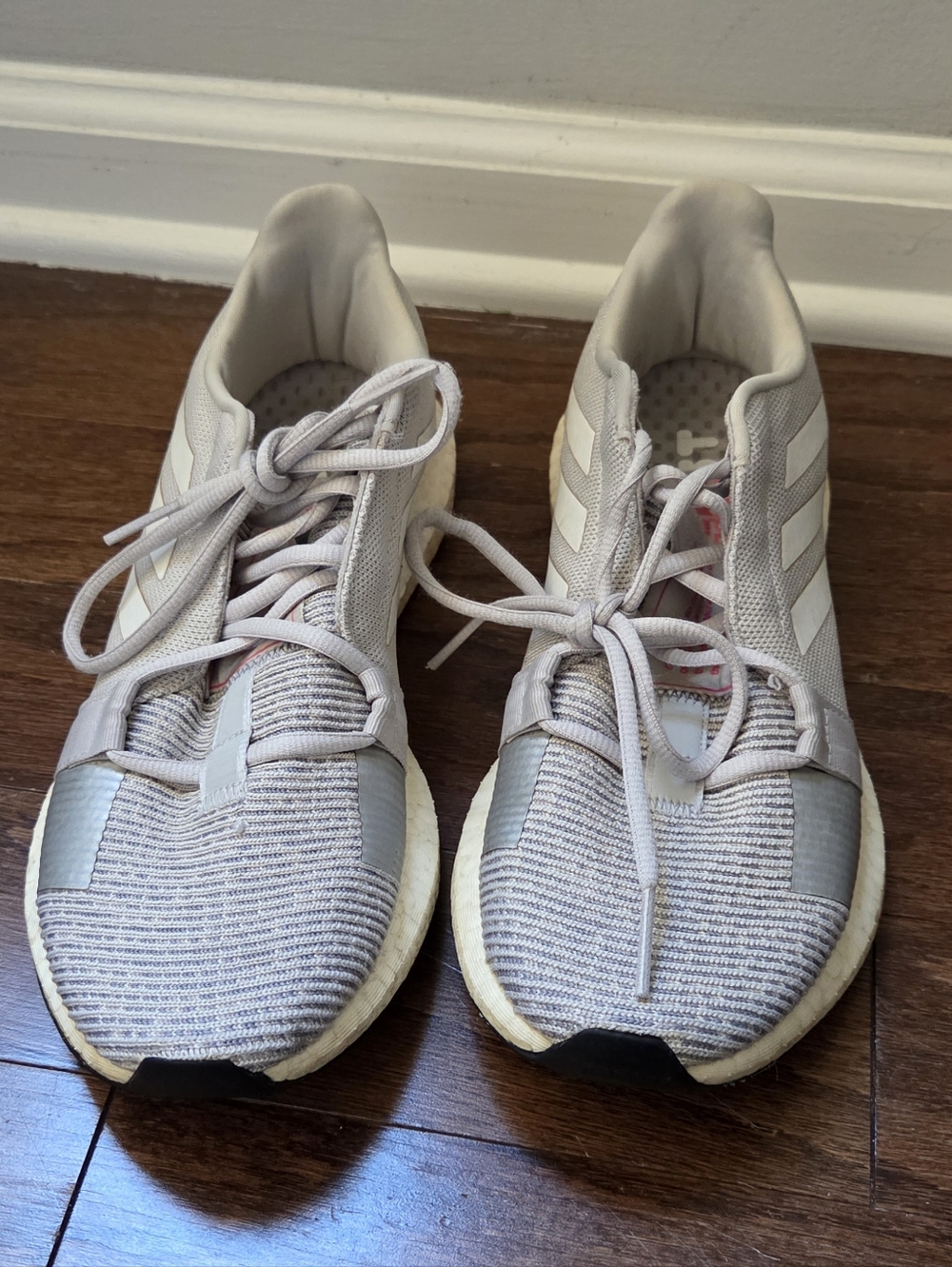 adidas Women's Senseboost Go Grey/Silver Size 8.5 - Picture 2 of 11